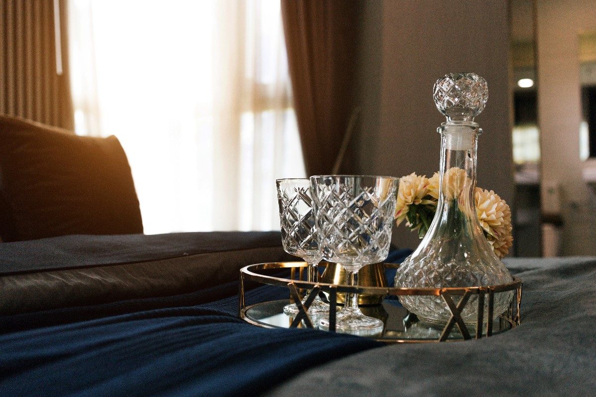 Romantic mood in the bedroom – take care of it!