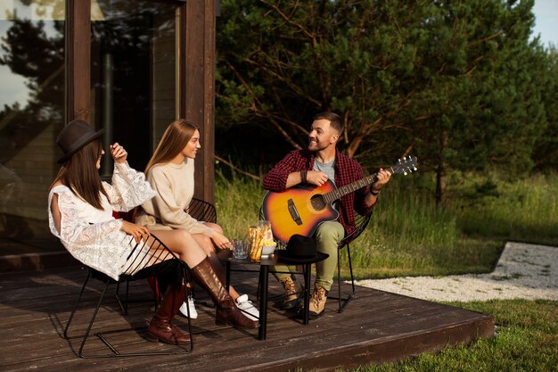 Creating a Tranquil Garden Retreat with a Summerhouse